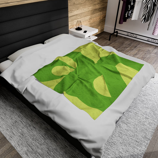 Velveteen Plush Blanket in "Limes"
