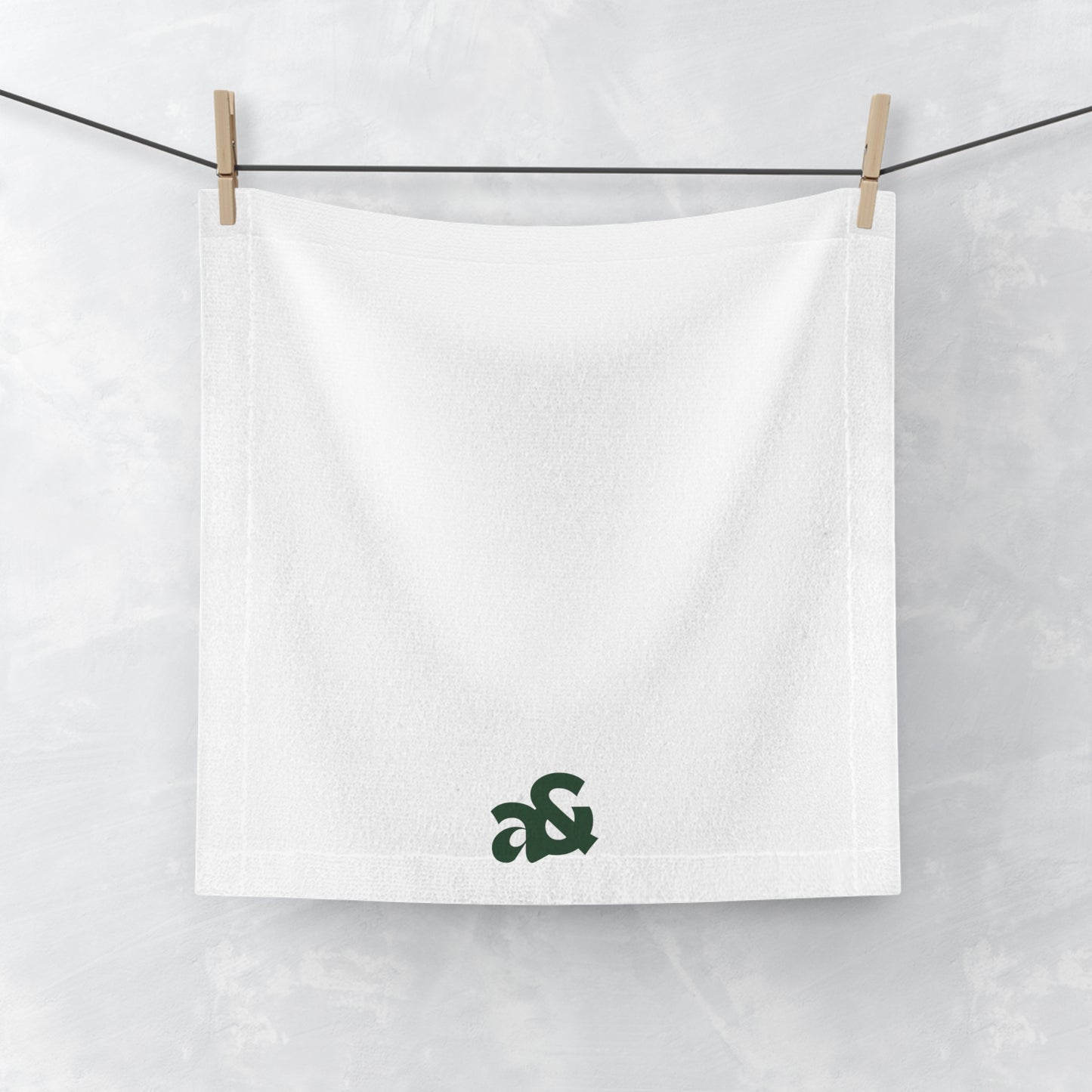 The Everything Madison Collection White Face Towel